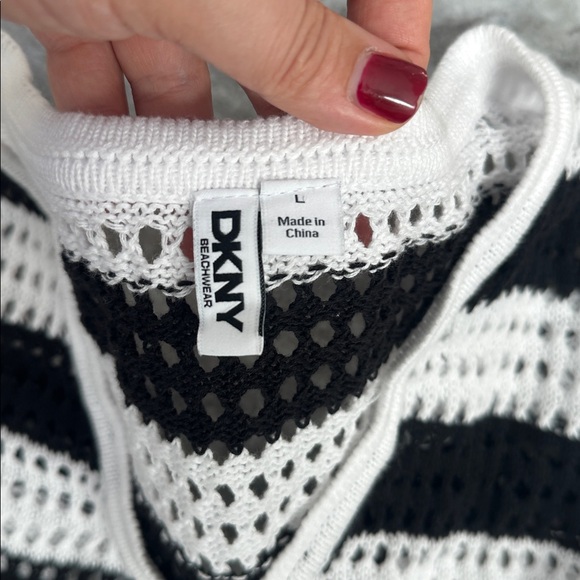NWT DKNY Swimsuit Cover-Up Black & White Stripe Crochet V Neck Dress Sz L - Picture 8 of 11